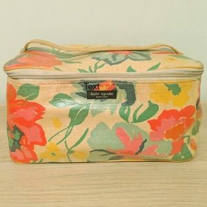 Kate Spade Flowered Colin Case- SET
